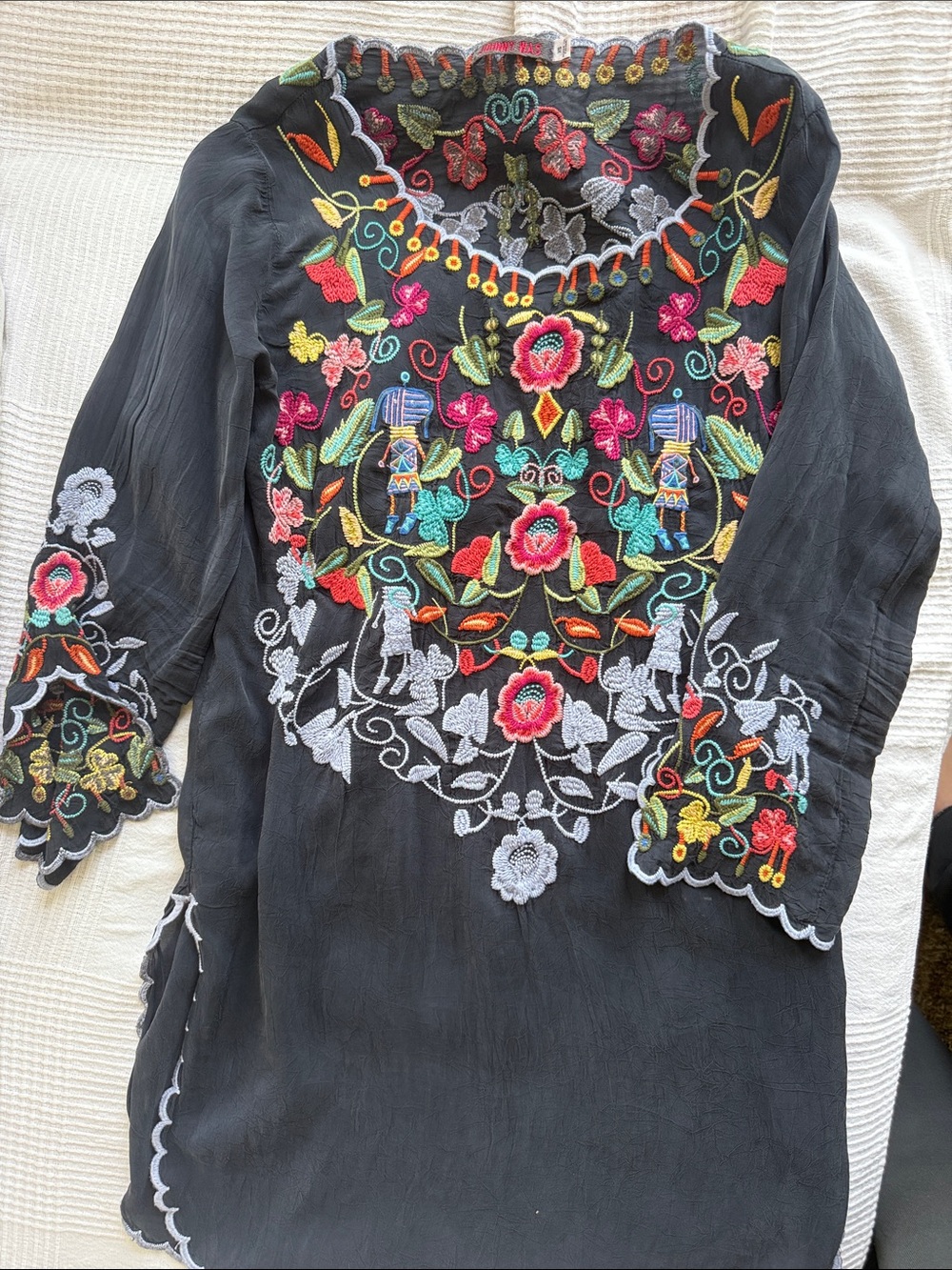 Johnny Was Herlinde Embroidered Tunic Cupra Rayon Scalloped Edge - Sz XS - Picture 3 of 7